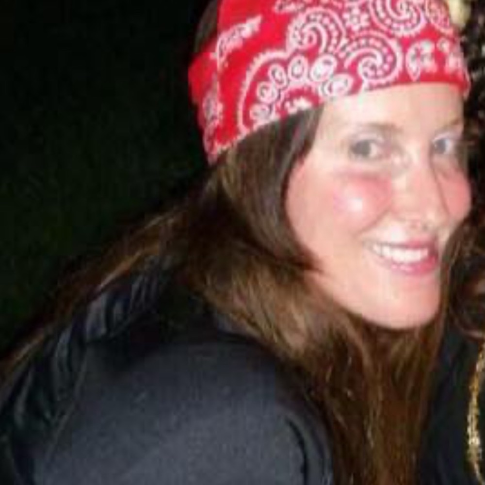 Meet your Posher, Erolina